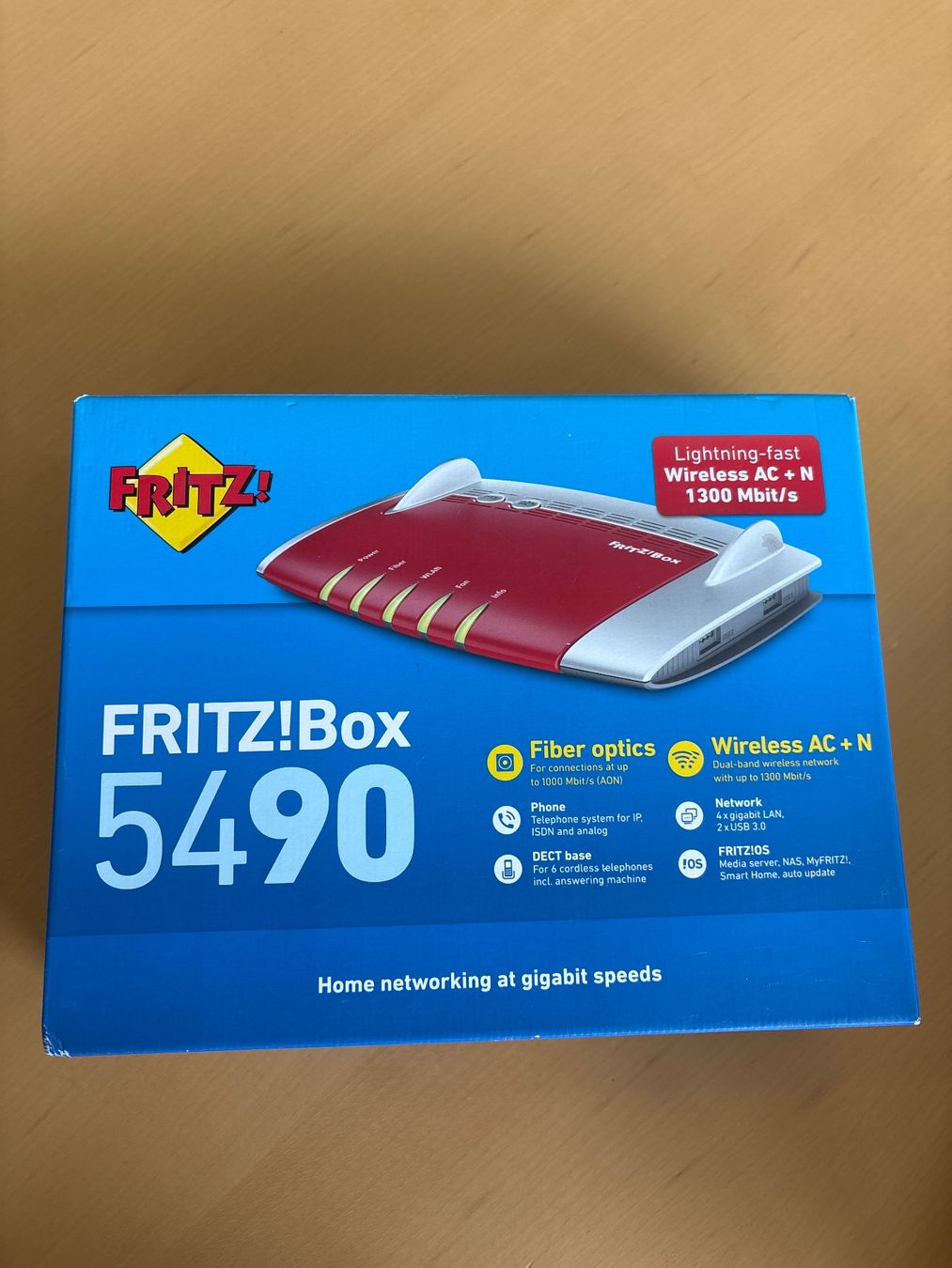 Fritz Modem & Router: Fritz Box 5490 – Nuovo e nell'imballaggio originale da Sursee venduto da Network_41AG
