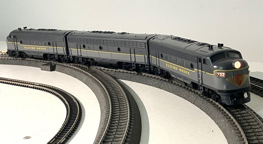 Locomotive Marklin 3649 - 3 Pièces EMD F7 Electro-motive US HO 1/87 - 3R Digital
