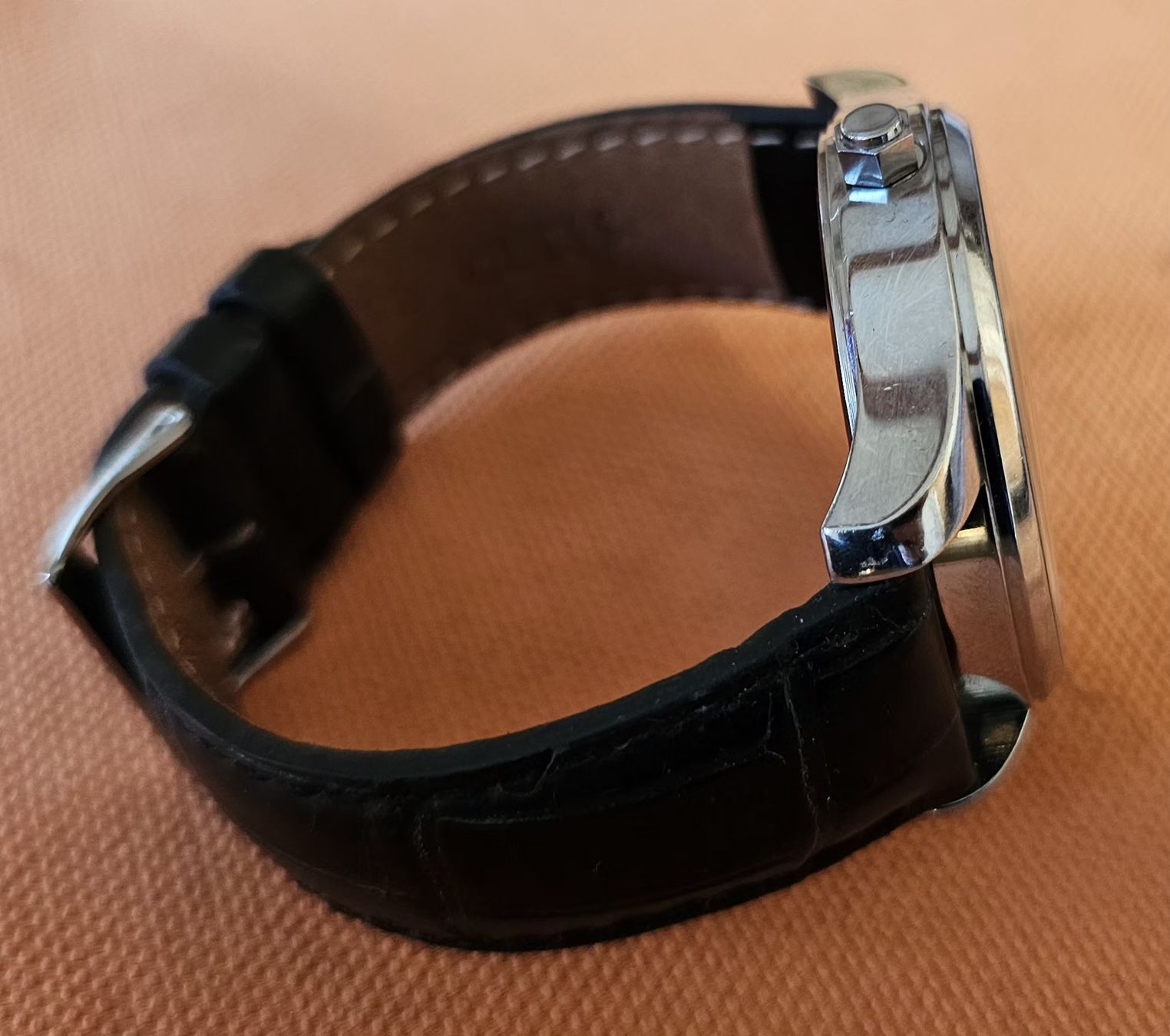 Guess Orologi: GUESS Elegante Armbanduhr 44mm – Usato da Speicher venduto da Lemore 6