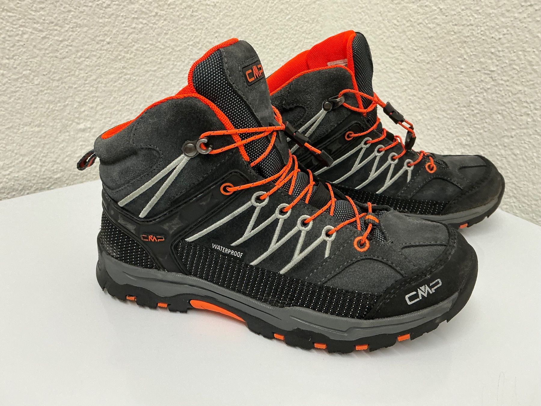 CMP Scarpe da donna: CMP Damen Moon Mid WP Wanderschuhe Trekkingschuhe - Gr.37 – Usato da Siebnen venduto da mac_8tmv 2