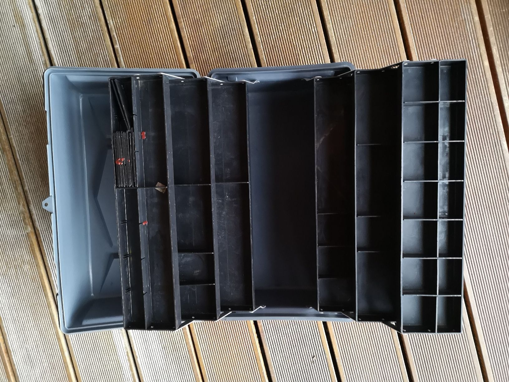 Contenitori & Simili: Fischerkiste, Aufbewahrungsbox  – Usato da Berneck venduto da Schlings 2