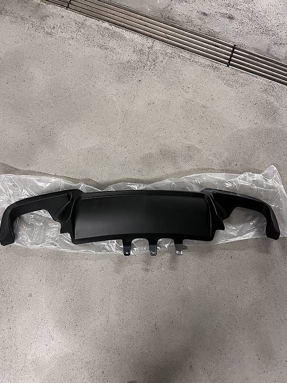 Diffusori di oli essenziali: Bmw M5 f10 Diffusor NEU!! – Usato da Oftringen venduto da iissmmoo 1