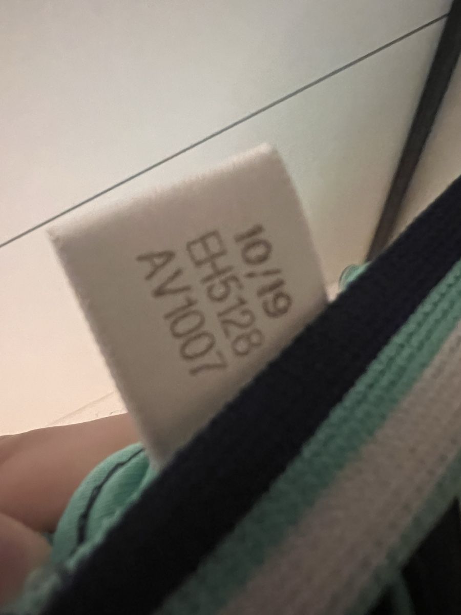 Adidas Canottiere & Pantaloni: Original Real Madrid Kroos Trikot – Nuovo (secondo la descrizione) da Beinwil am See venduto da justin.. 2