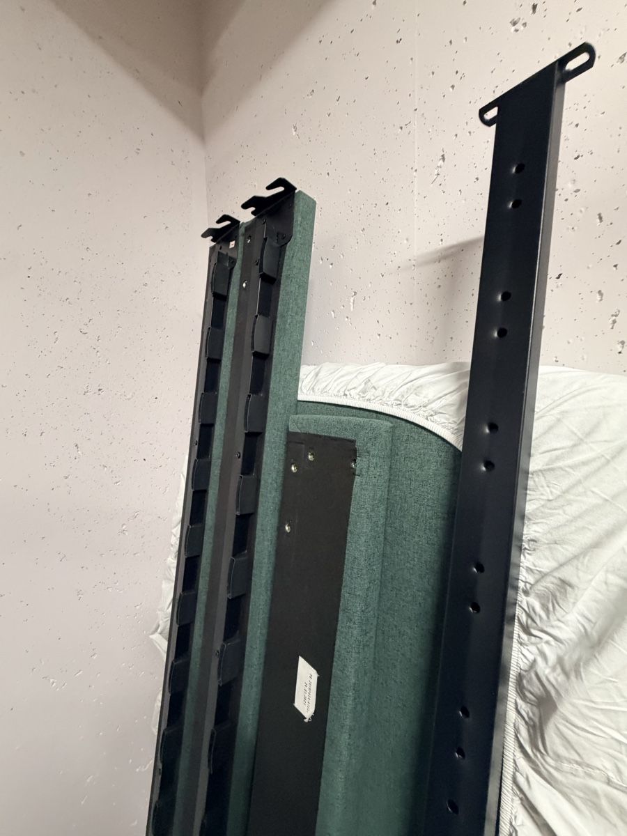 Letti: Made.com Bed Frame 160x 200 – Usato da Zürich venduto da fba_tg27 1