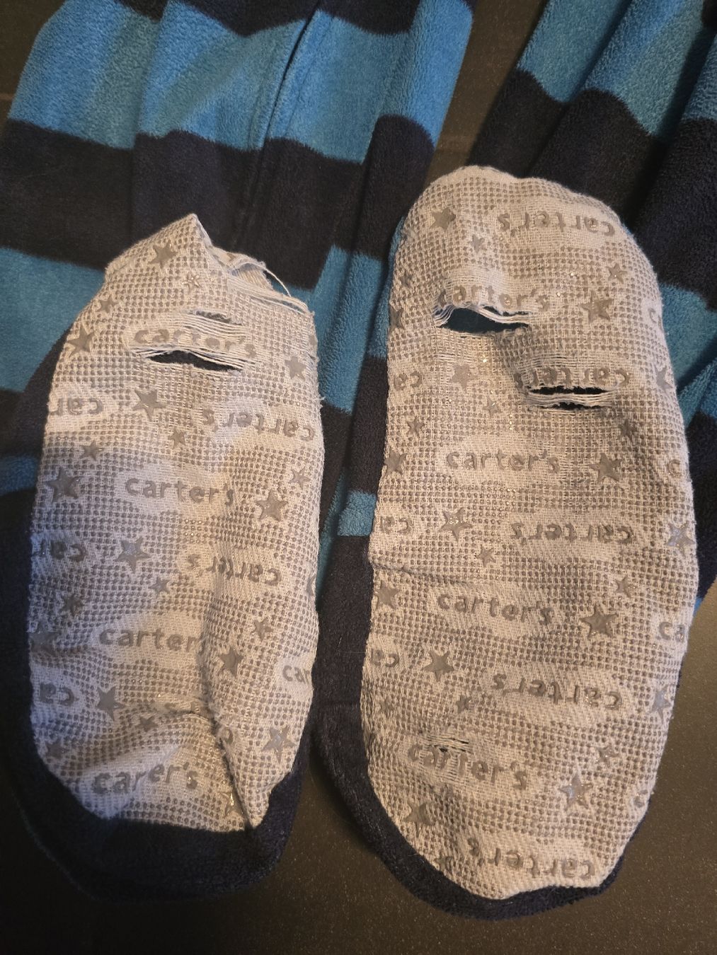 Carter's Pigiama & Simili: Carter's Kinder Pyjama mit Füsschen, Grösse 7, 122-128 – Usato da Unterentfelden venduto da Panda-87 2