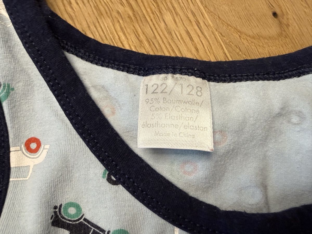 Migros Biancheria intima: Unterhemden Set Car Grösse 122/128 – Usato da Goldswil venduto da Fisel 2