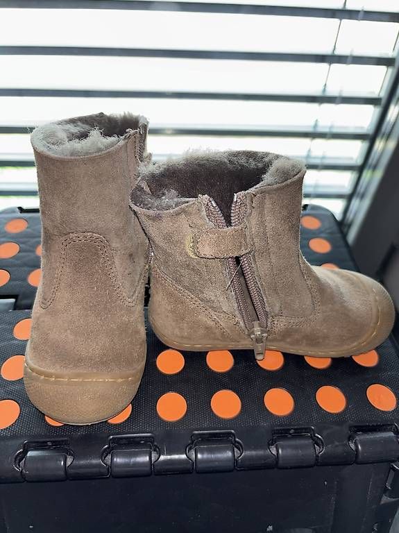 Schuhe für Jungen: Scarpina Naturino – Gebraucht aus Mendrisio von Nikolas282 1