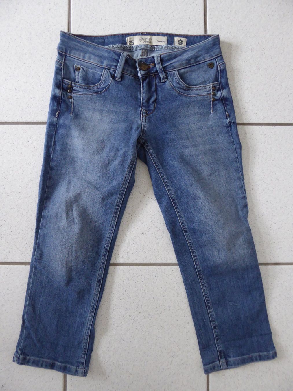 Jeans: Capri Jeans Freeman T. Porter Gr.25 – Gebraucht aus Neuenkirch von Sommer_1968