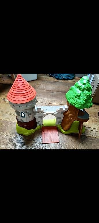 Casette per bambini: Château jeu pour enfant – Usato da fribourg venduto da pegalex 1