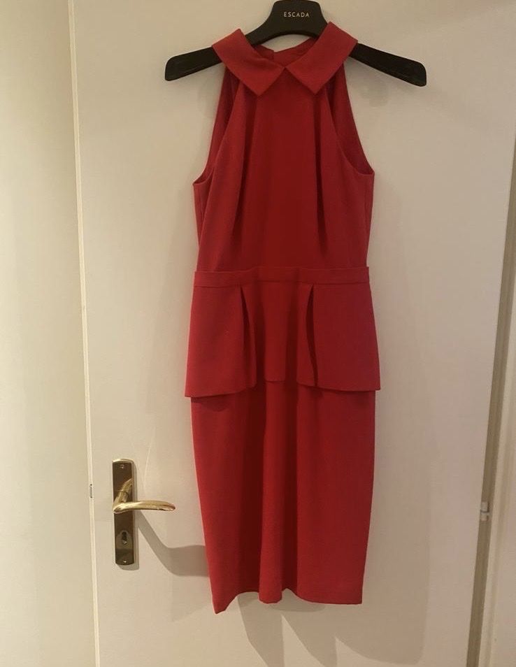 Vestiti: Robe rouge BCBGMAXAZRIA – Usato da Genève venduto da AlBE909