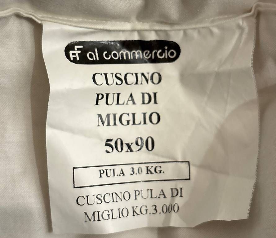 Coussins: Cuscino  – D'occasion à Locarno par Tiz89 1