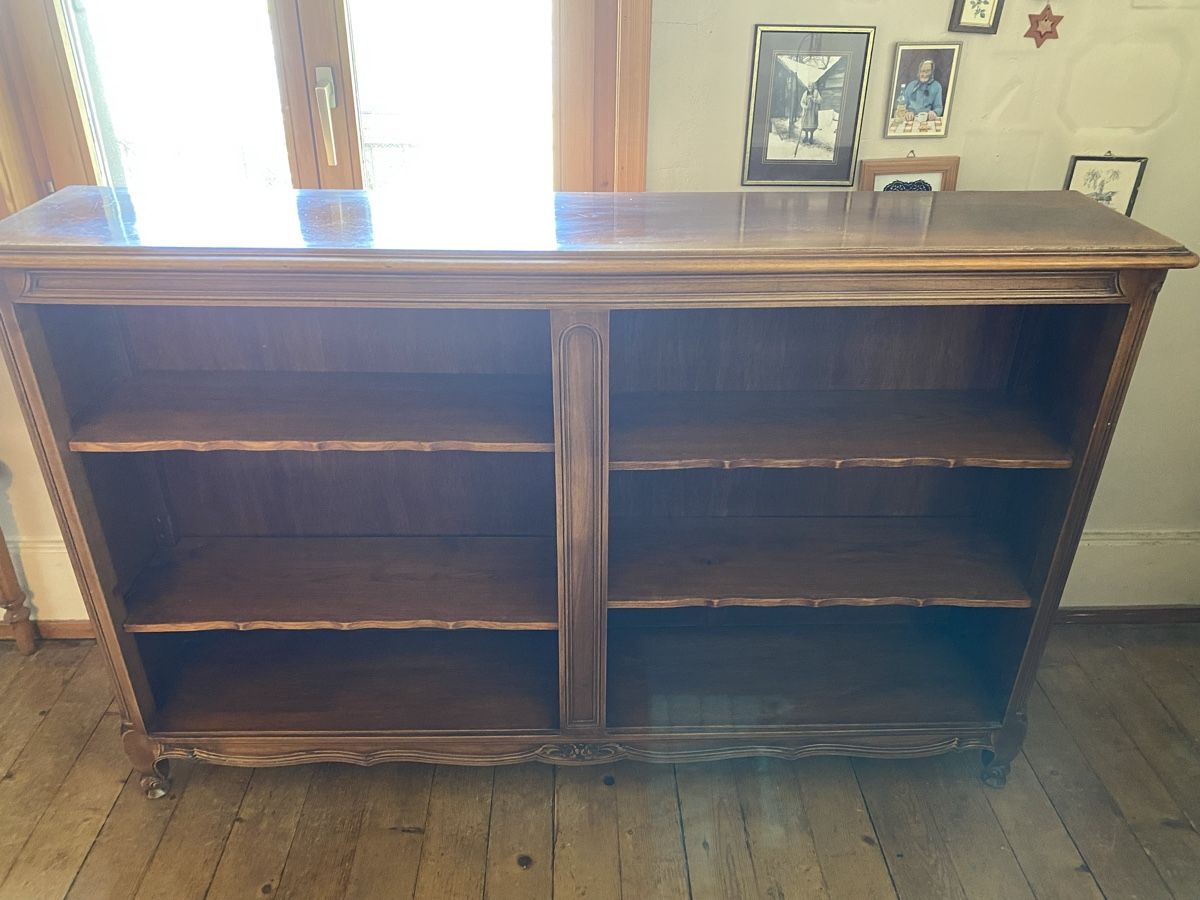Scaffali: Provenzalischer Bücherschrank – Usato da Münsingen venduto da Sinonn
