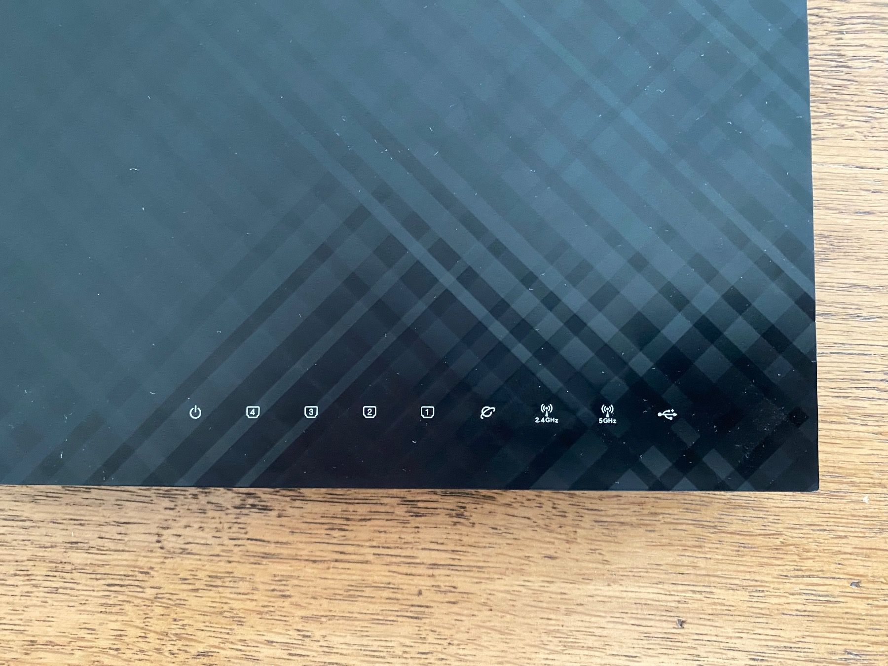Asus Modems & Router: ASUS RT-AC66U 802.11AC Gigabit Router – Gebraucht aus Nürensdorf von  3