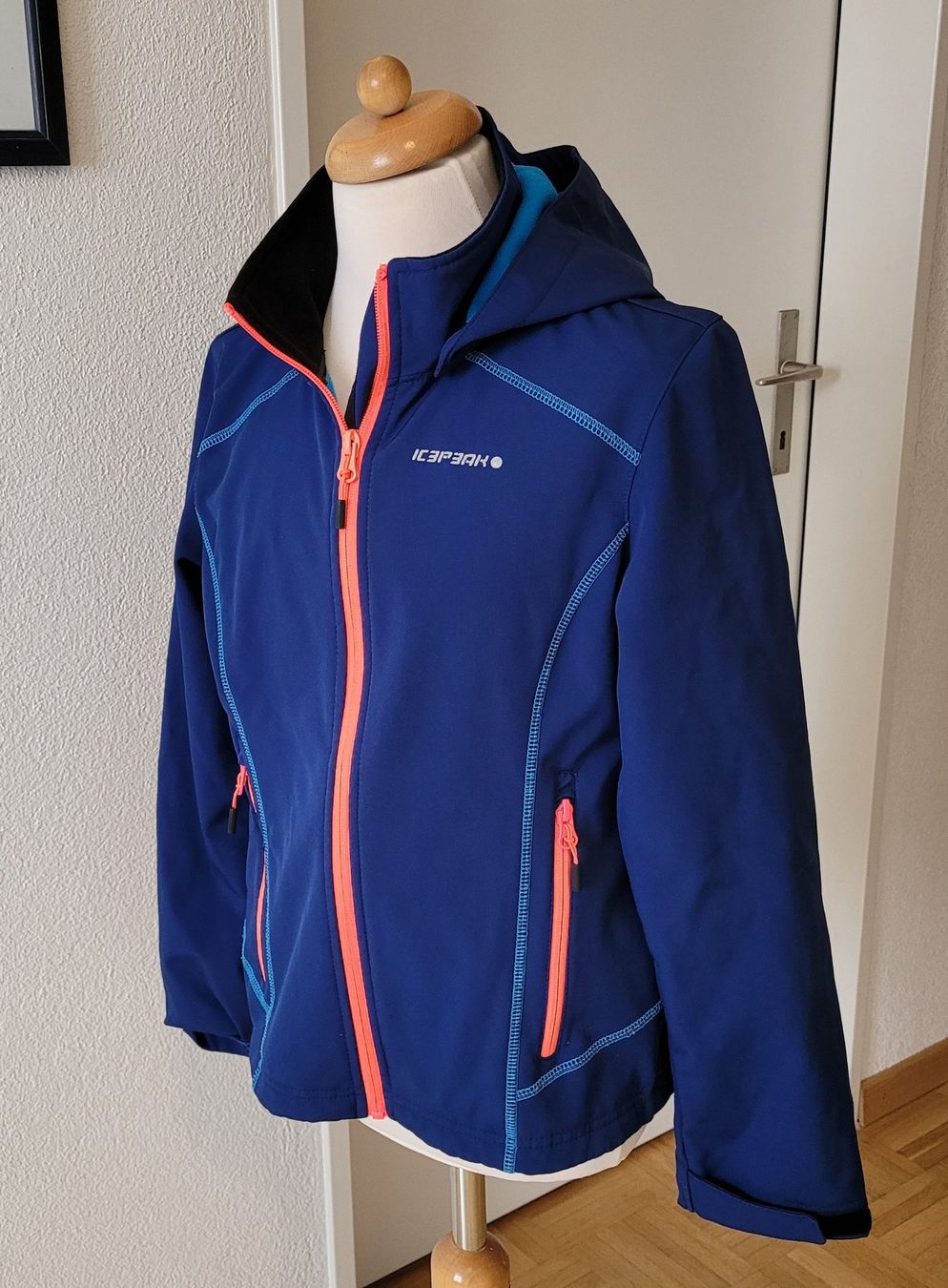 Icepeak Giacche & Cappotti: schöne, neuwertige Softshelljacke von Icepeak - Gr.152 – Nuovo (secondo la descrizione) da Wangen b. Olten venduto da lemonflower