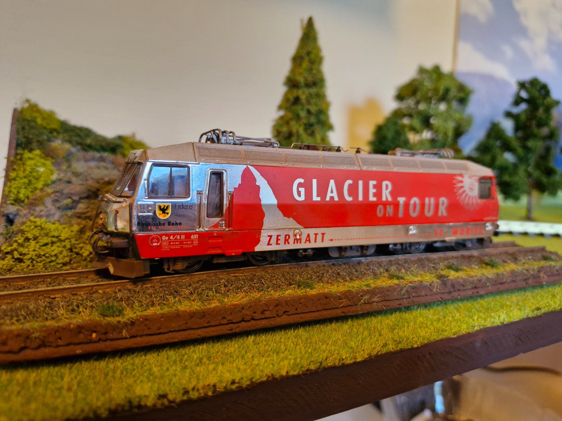 Bemo Modellini di ferrovie: BEMO RhB Ge 4/4 II HO Normalspur – Usato da Stans venduto da marlene330