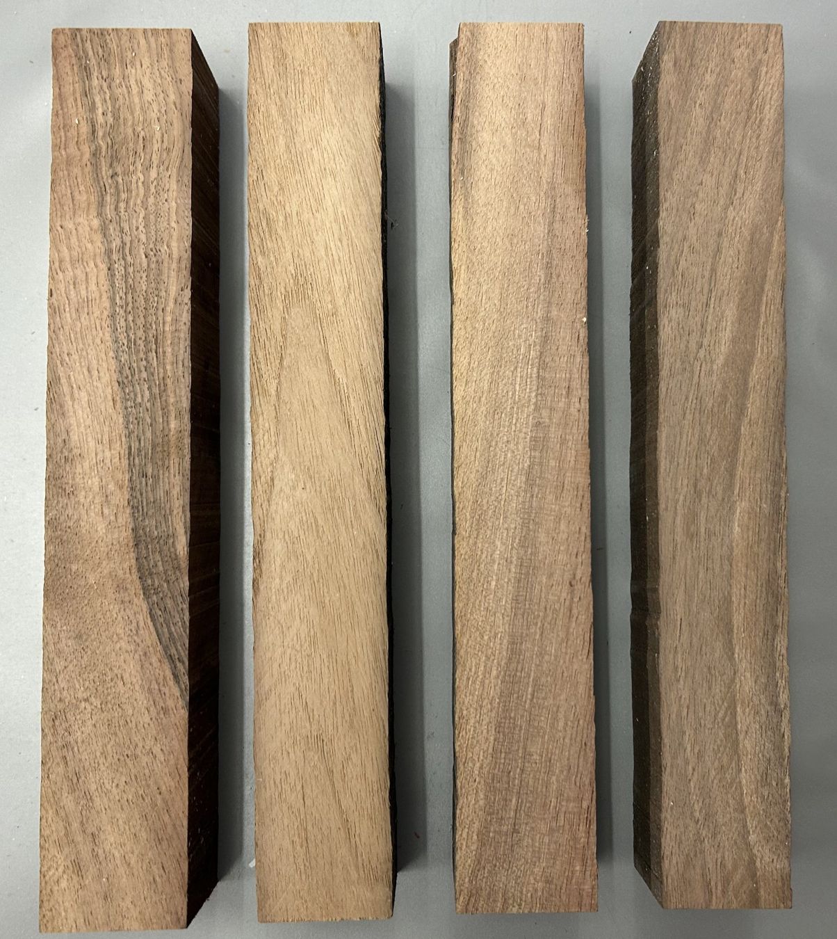 Articoli in legno: Nussbaum Kanteln – Usato da Schönenbaumgarten venduto da Maven