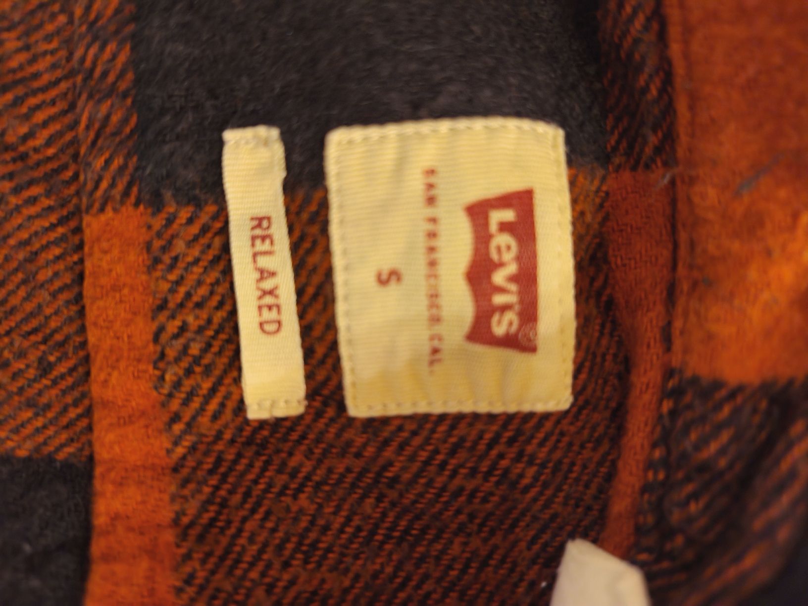 Levi's Hemden: Levis Hemd Grösse S – Gebraucht aus Kandersteg von digginblackpearlz 2