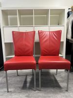 2er Set: Moderne, rote Lederstühle mit Chromgestell