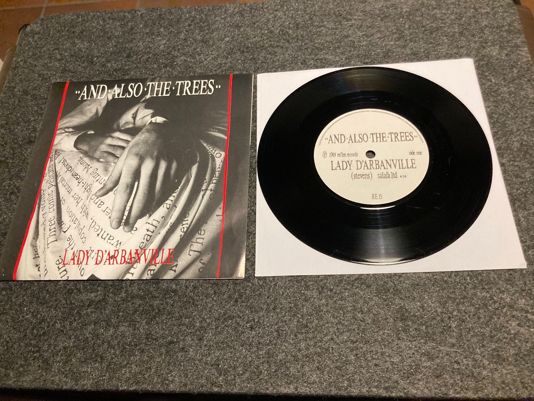 Schallplatten: And Also The Trees - Lady D'Arbanville (7") – Gebraucht aus Fribourg von Karushi