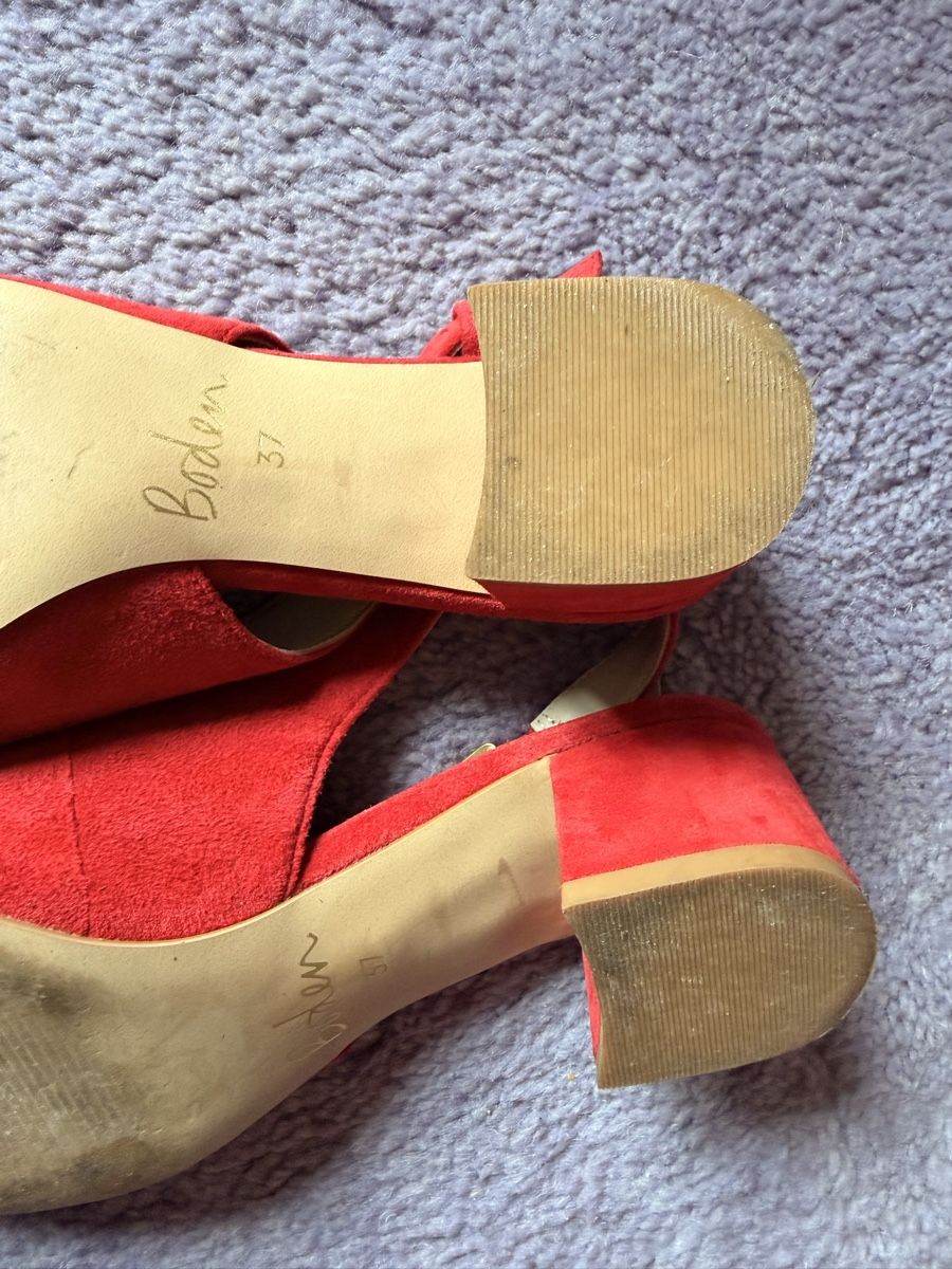 Damenschuhe: Boden Red Suede Slingback Block Heels, Size 37 EU Nice! – Neu (gemäss Beschreibung) aus Männedorf von iza04 4
