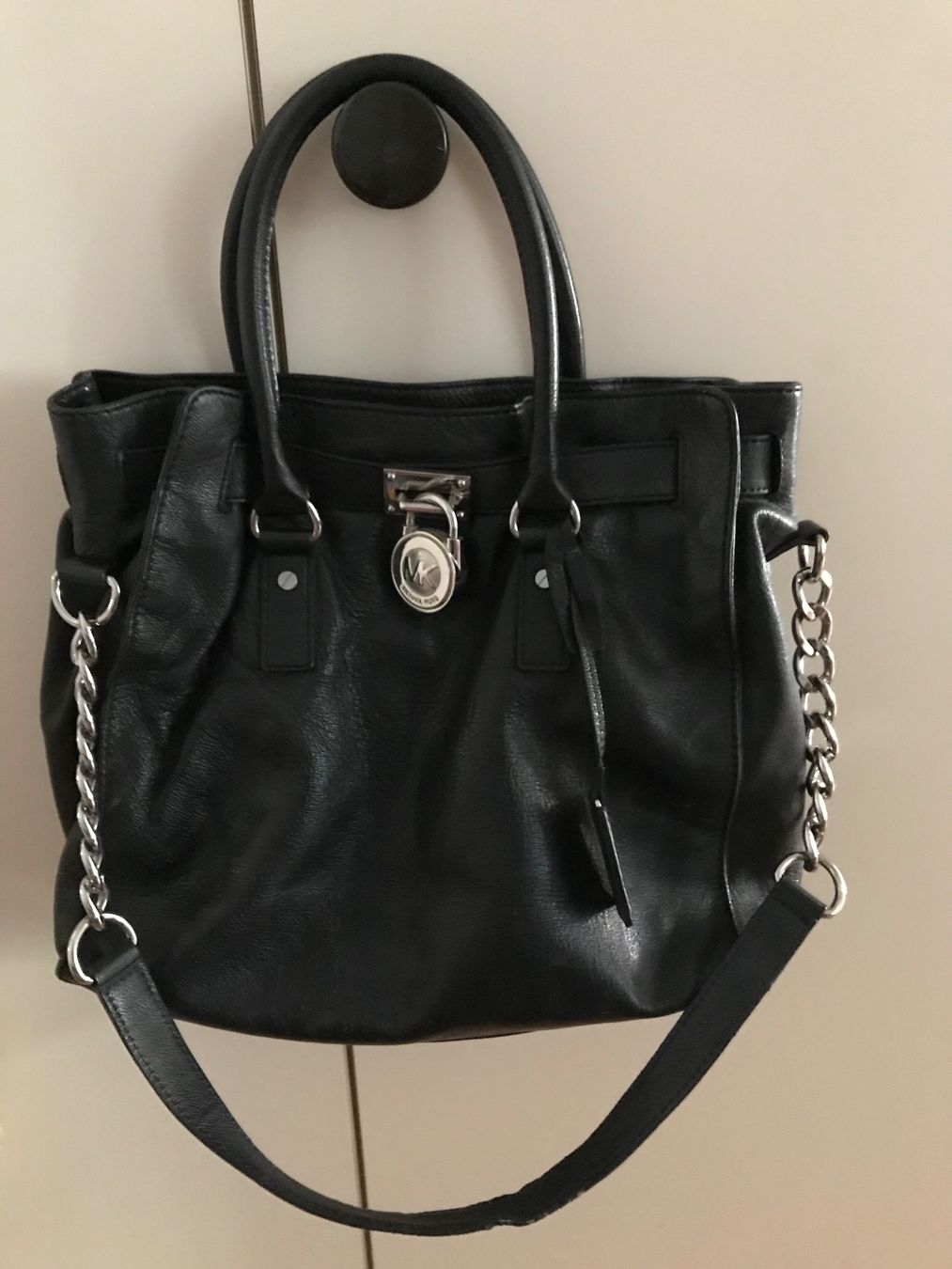 Michael Kors Borse da donna: Michael Kors Tasche schwarz – Usato da Emmenbrücke venduto da Hathor123