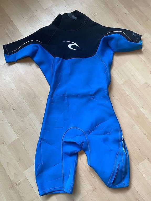 Rip Curl Mute per immersioni: Neopren, kurz, M, Ripcurl – Usato da Gipf-Oberfrick venduto da Proti