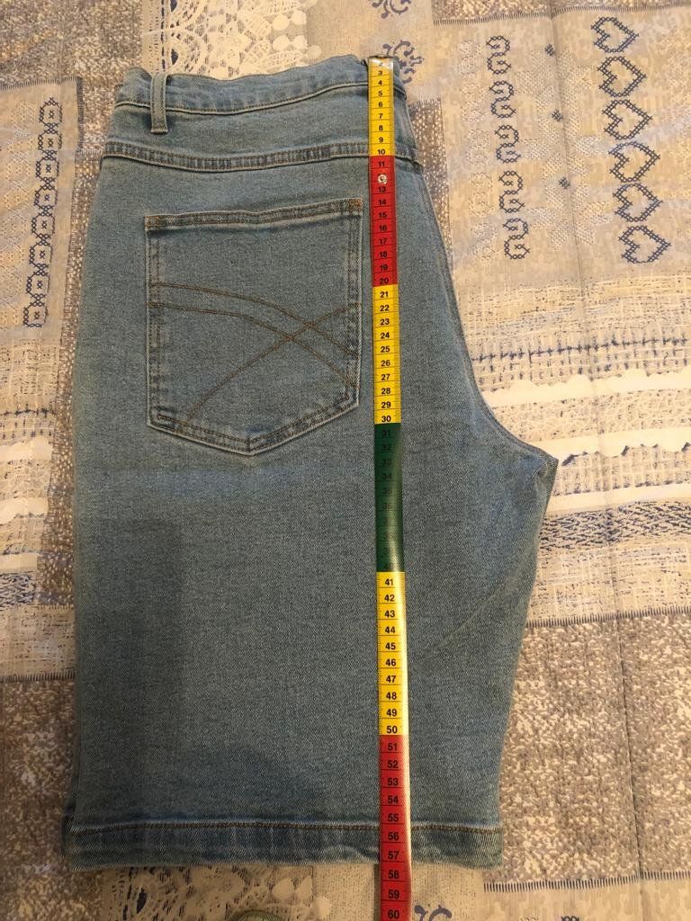 Pantaloni: HERREN CARGO BERMUDA NEU – Usato da basel venduto da lupettone 5