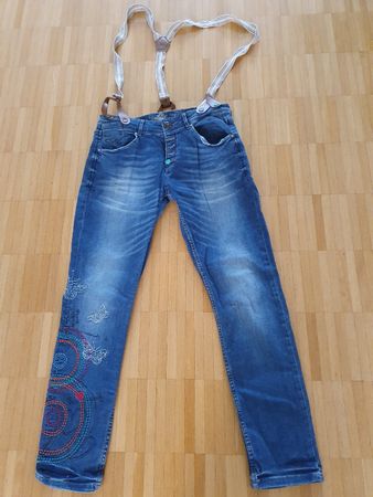 Desigual Jeans Gr. 30 mit Hosenträgern, Top Zustand!