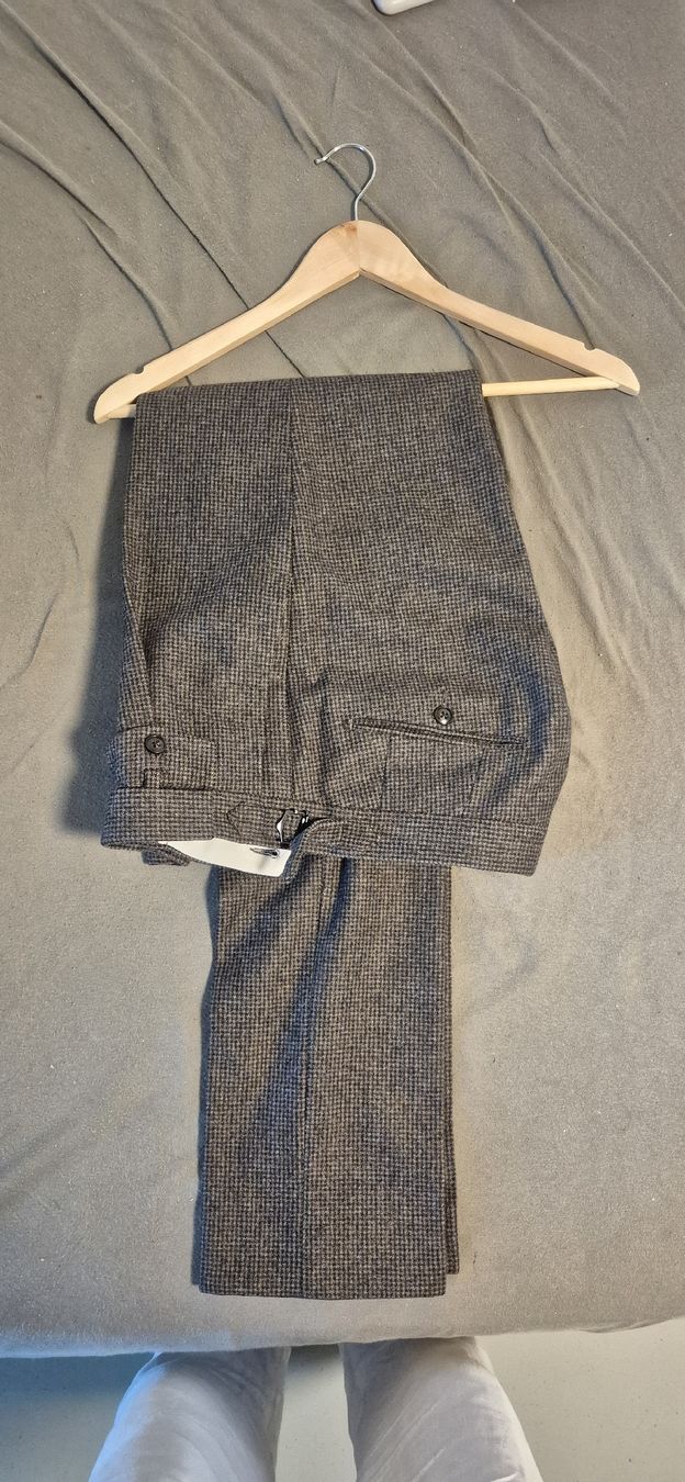 Suitsupply Pantaloni: Suitsupply 48 Flannel Trouser  – Nuovo (secondo la descrizione) da Zürich venduto da oli_7gjd
