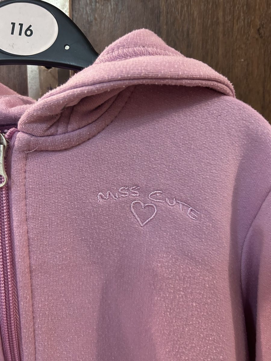 Pullover & Sweatshirts: Sweatjacke 128 – Gebraucht aus Jona von Tidy76 1