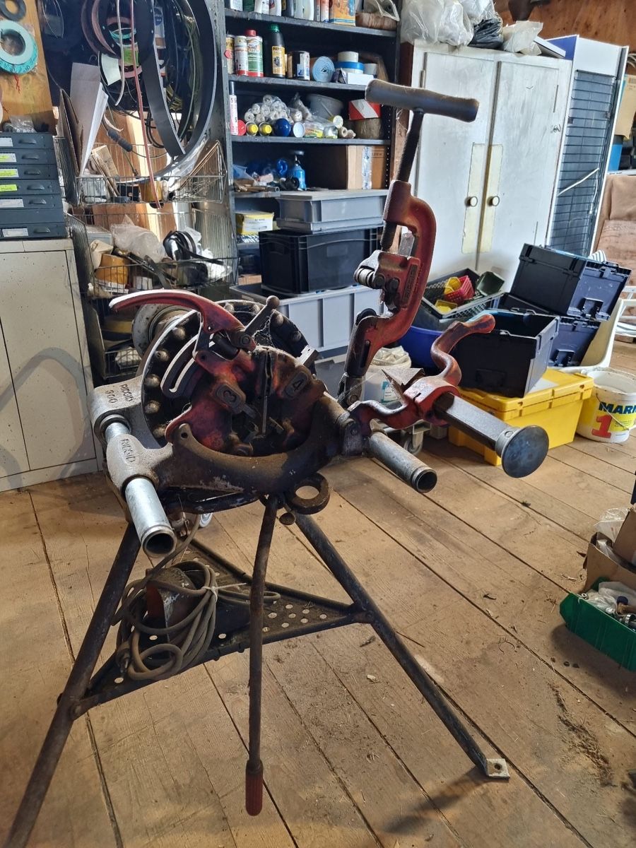 Ridgid Tutte le macchine: Gewindeschneidemaschine Ridgid  – Usato da Plasselb venduto da MatthD