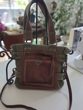 Sac à main Prada toile et cuir vert marron bon état