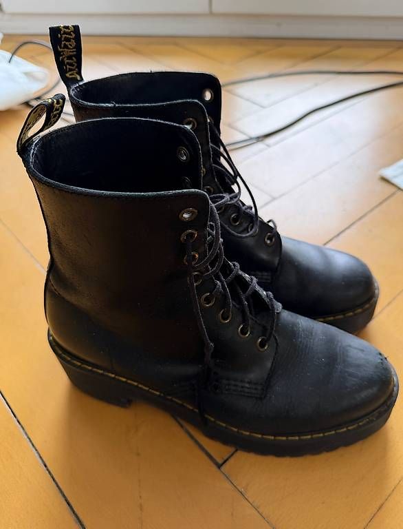 Dr. Martens Scarpe da donna: Dr. Martens | Gr 39 – Usato da Zürich venduto da KimKriKle 1