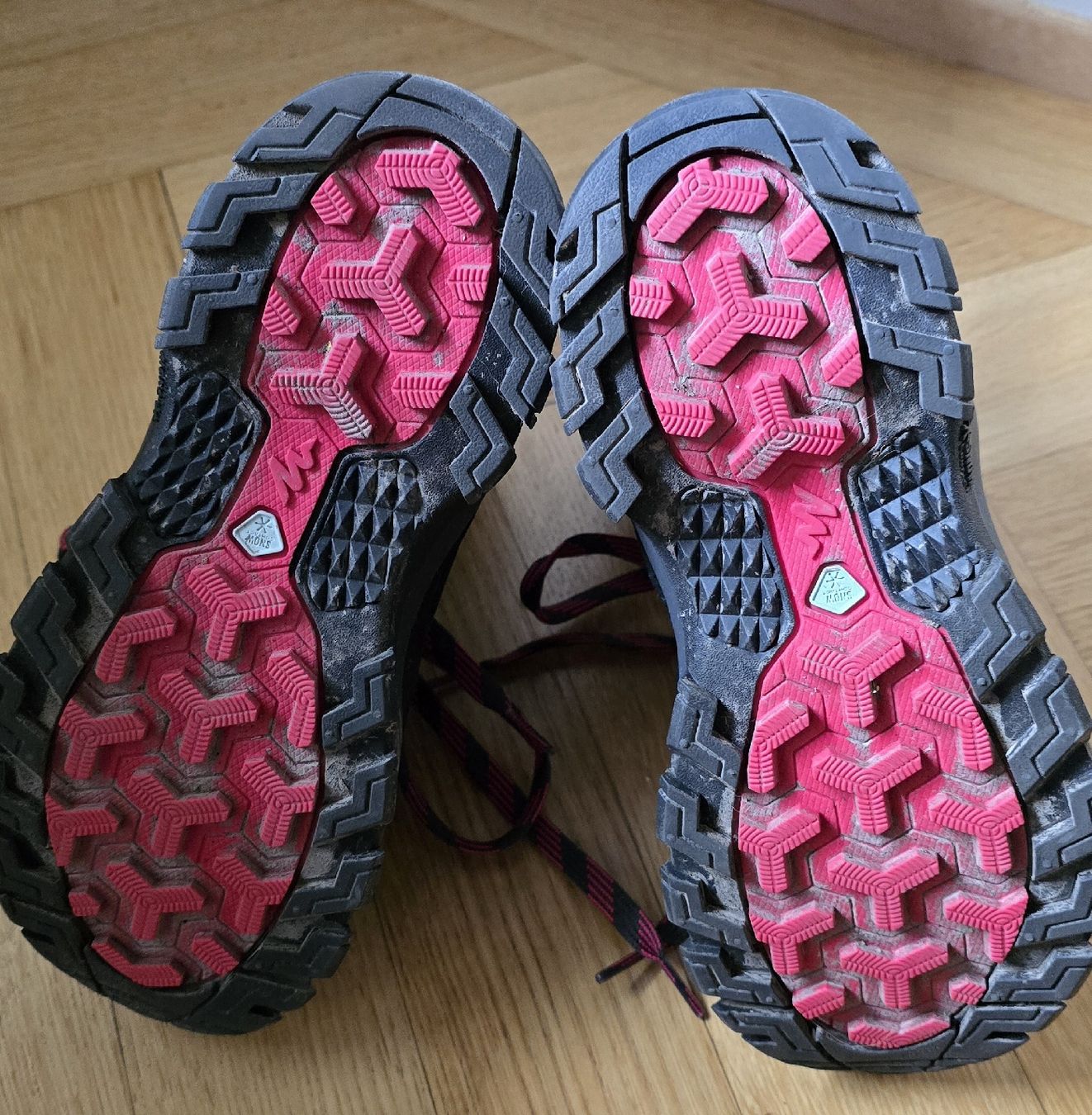 Damenschuhe: Chaussure de randonnée neuves imperméable fourrées T36 – Neu (gemäss Beschreibung) aus Genève von Saleena 7
