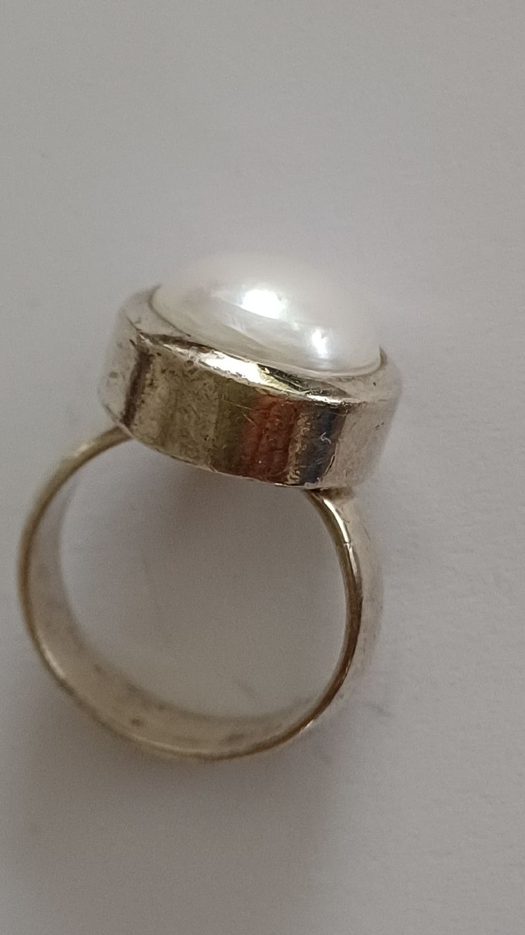 Anelli: Silberschmuck Ring mit Perle, gut erhalten, elegant – Usato da Arlesheim venduto da savina01 1