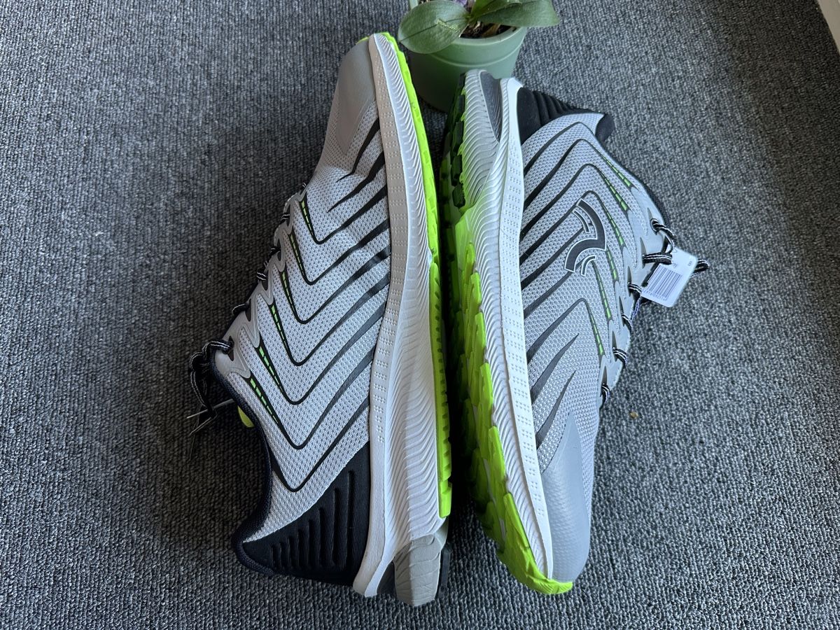 Scarpe da uomo: basket homme taille 46 gris – Nuovo e nell'imballaggio originale da Bulle venduto da Zaman66 4