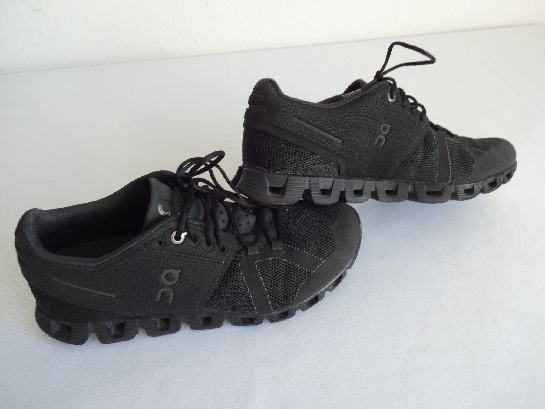On Scarpe da donna: ON Damen  Herren Schuhe Nr. 37.5 – Usato da Frauenfeld venduto da rey06 3