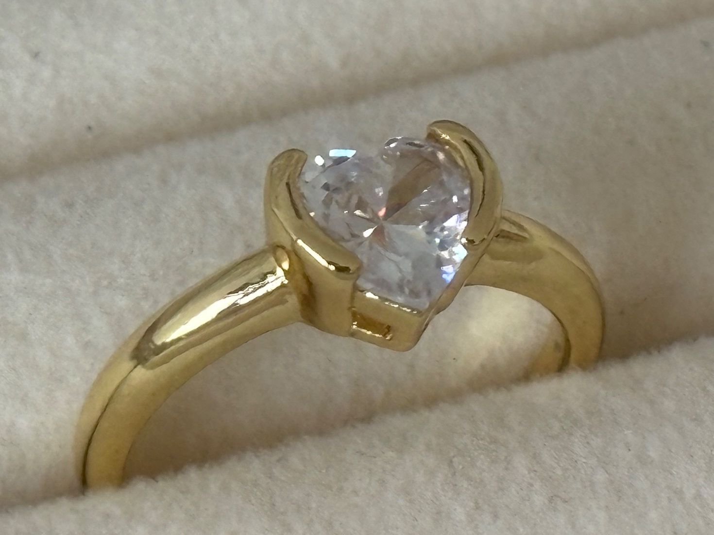 Anelli: Luxus Elegante Gr.17/7 Ring Farbe : Gold – Nuovo (secondo la descrizione) da Biel-Bienne venduto da Roserosse13 1