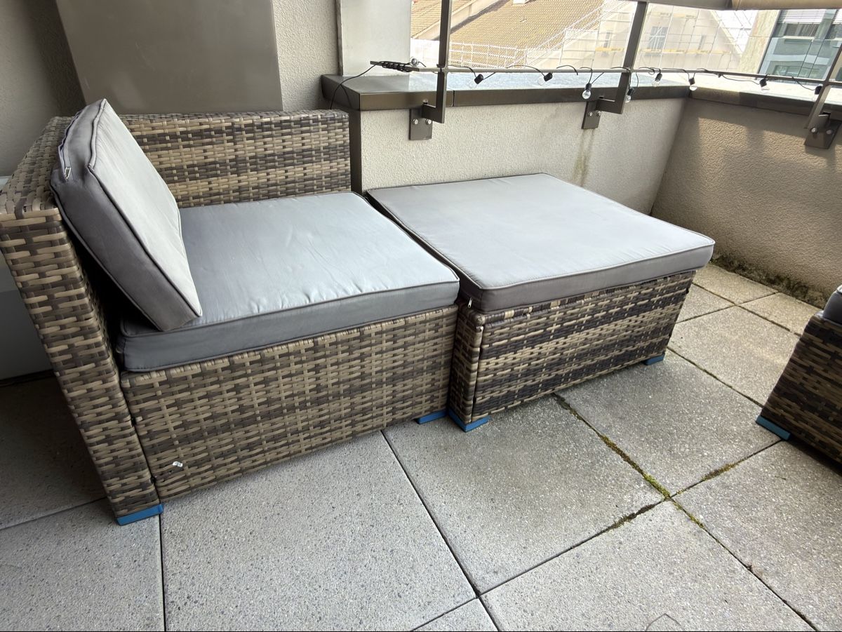 Set de table et chaises: Gartenmöbel aus Rattan – D'occasion à Zürich par kin_6n6t 1
