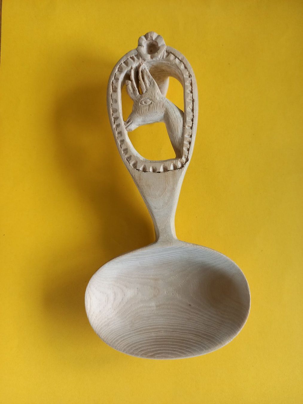 Cucchiai: Cuillère à crème en bois - Chamois – Usato da Rossens FR venduto da Souris1