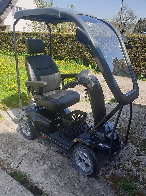 Veicoli elettrici: Voiturette Mobil Comfort HS – Usato da Glovelier venduto da palpate 1