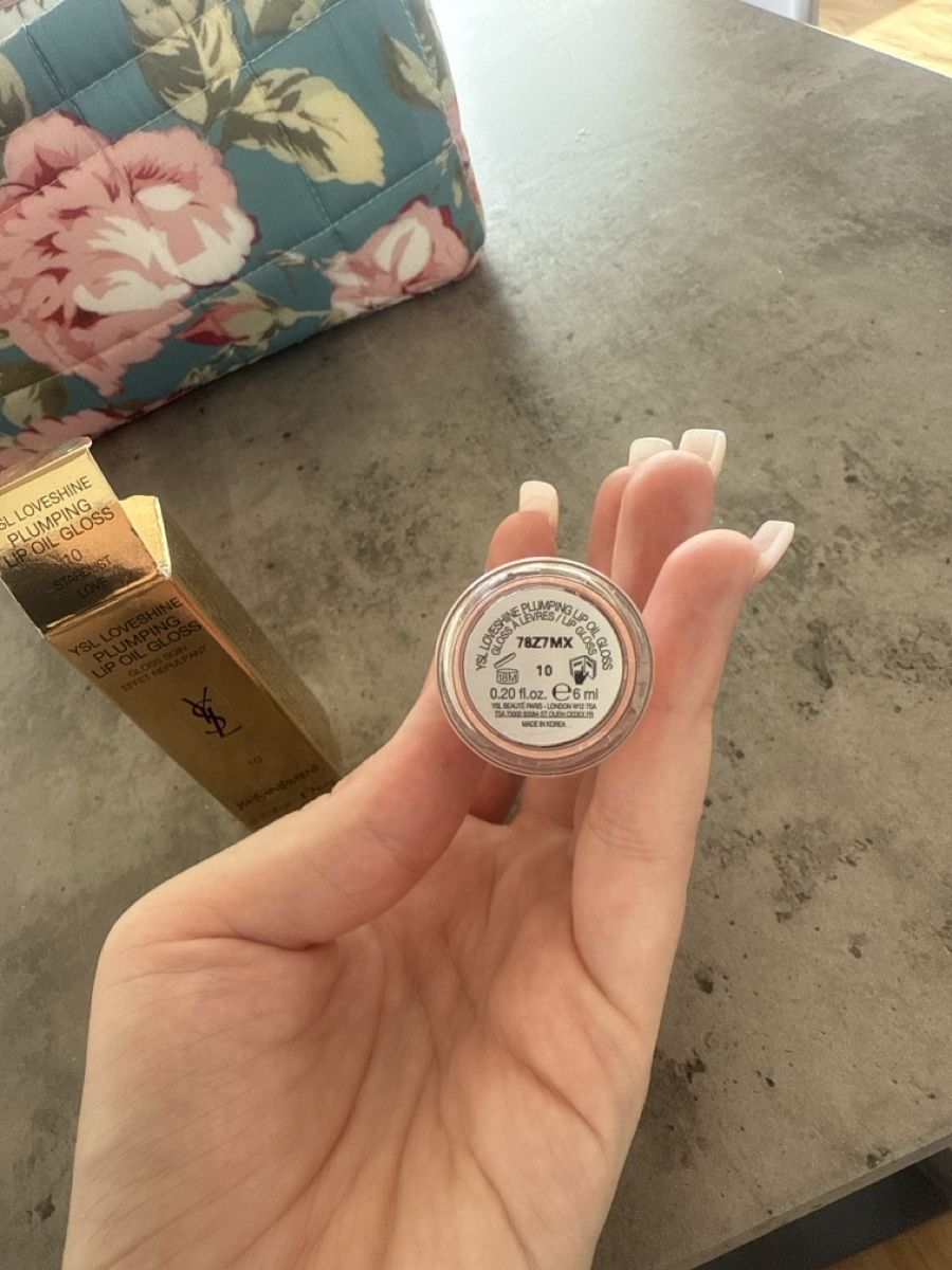 Make-up: Lippglos  – Neu und originalverpackt aus Bern von mat_mw9v 1