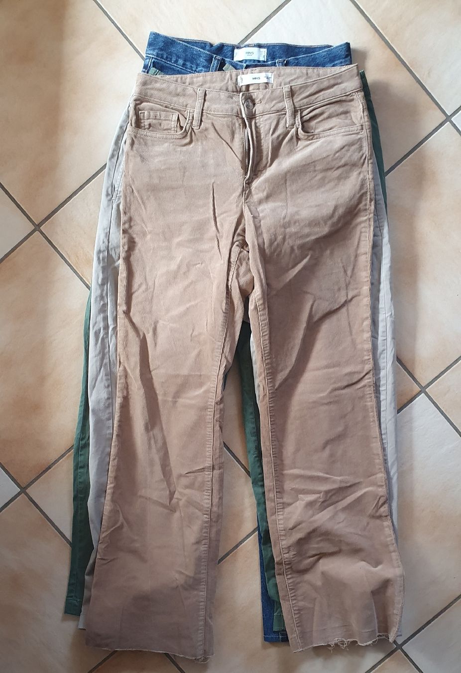 Jeans: 4 pantalons jeans T. 38 – Usato da Servion venduto da meno999 3
