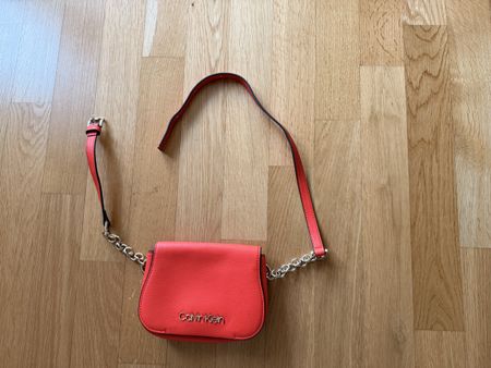 Calvin Klein, Gürteltasche, Koralle