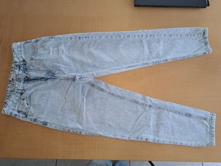 Used Jeans Mom's fit hellblau Gr. XS NEUwertig