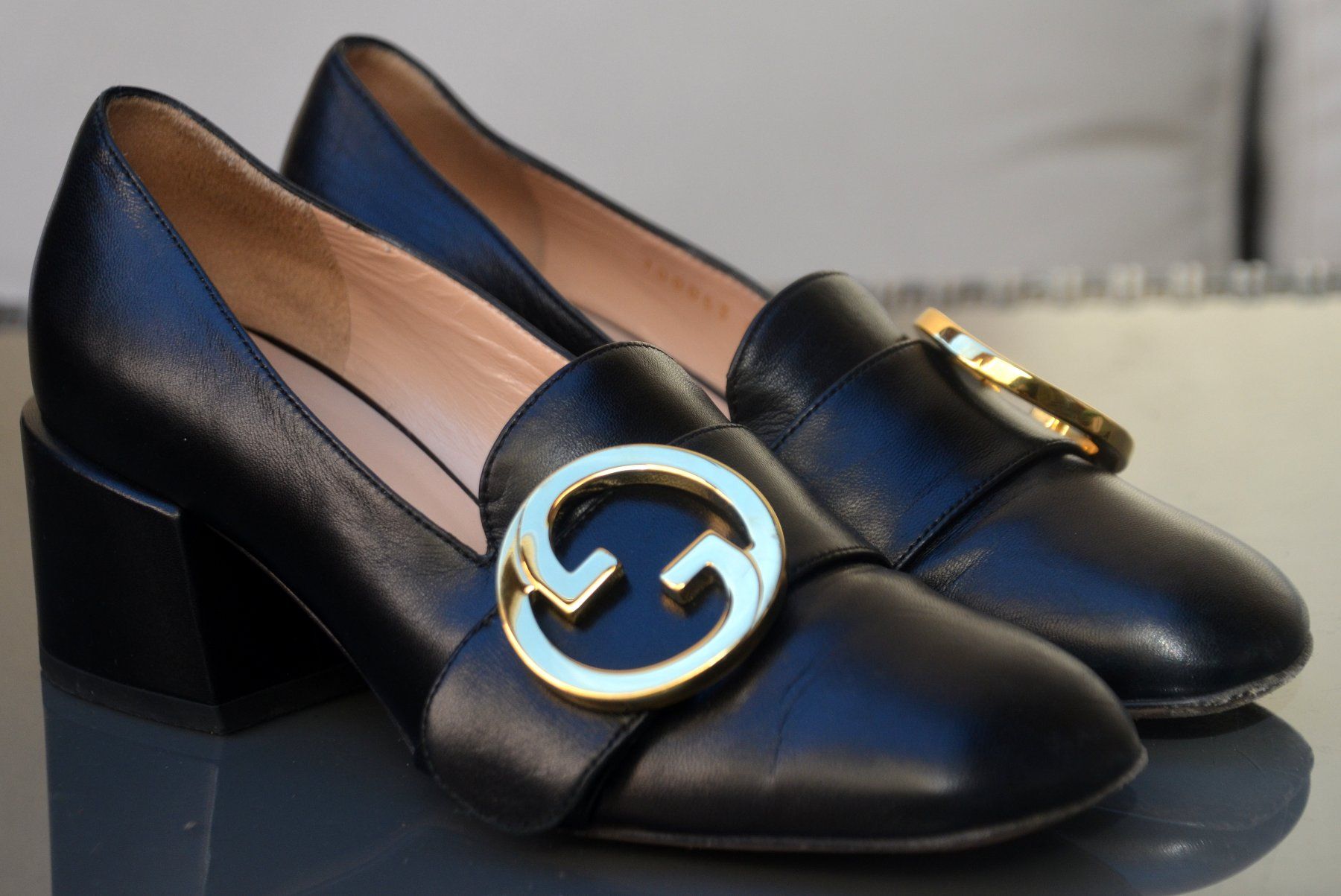 Gucci Scarpe da donna: Gucci Schuhe / chaussures .35 – Usato da Collonges venduto da Allegree 2