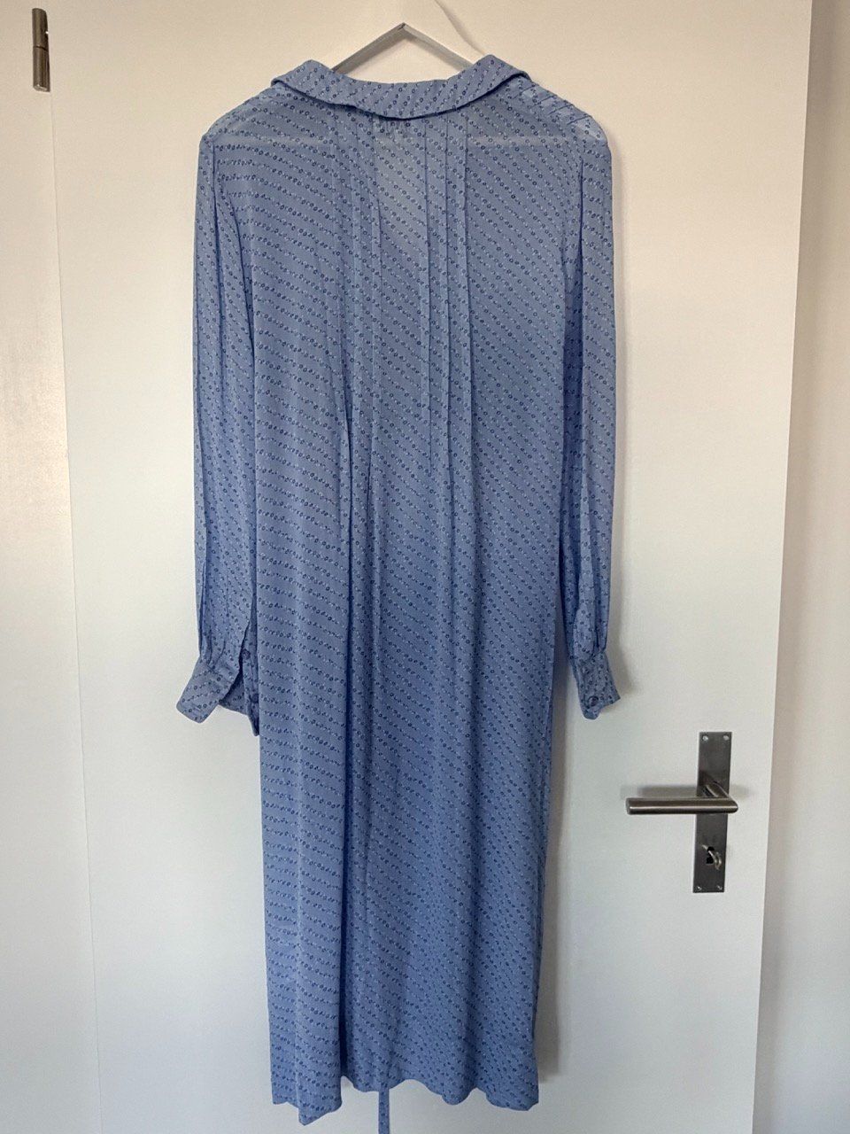 Vestiti: GANNI Midikleid Gr. 36 | Hellblau | 100 % Viskose – Usato da Rheinfelden venduto da akk_wmt7 1