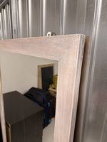 Weiss gebeizter Spiegel Holz 