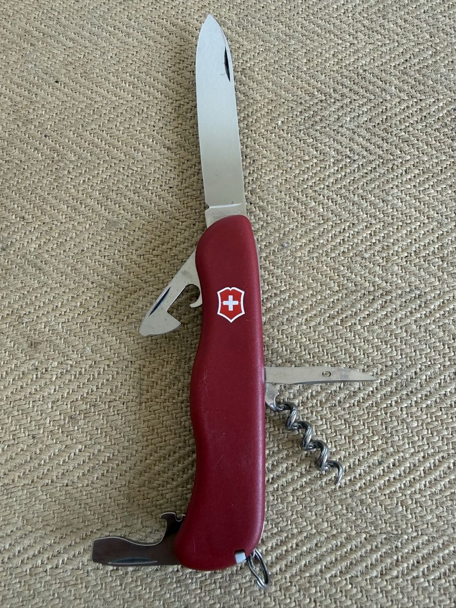 Victorinox Coltelli tascabile: VICTORINOX Picknicker Taschenmesser Sackmesser – Usato da Konolfingen venduto da petzipetz