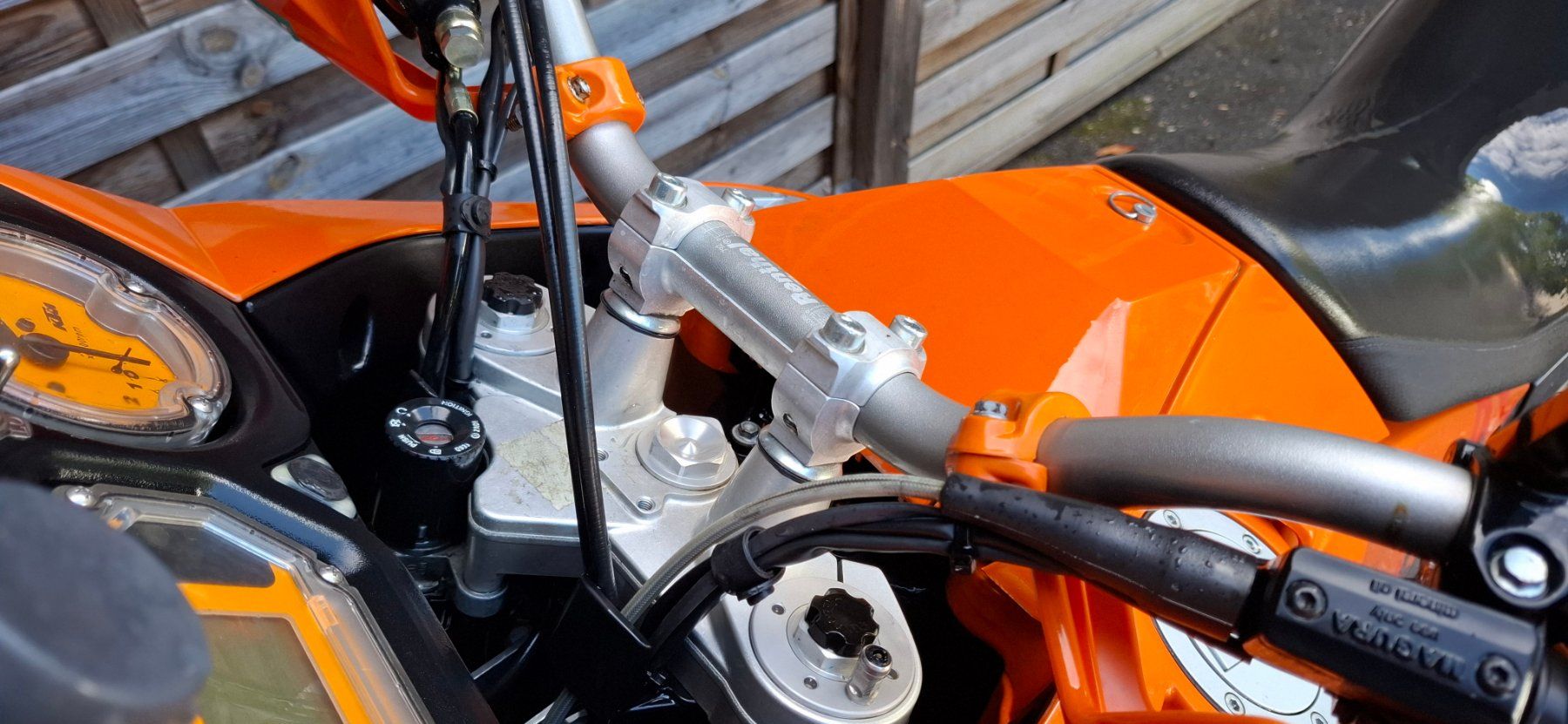 KTM Enduro: KTM 990 Adventure EFI – Usato da Niederdorf venduto da SwissShinobi 4
